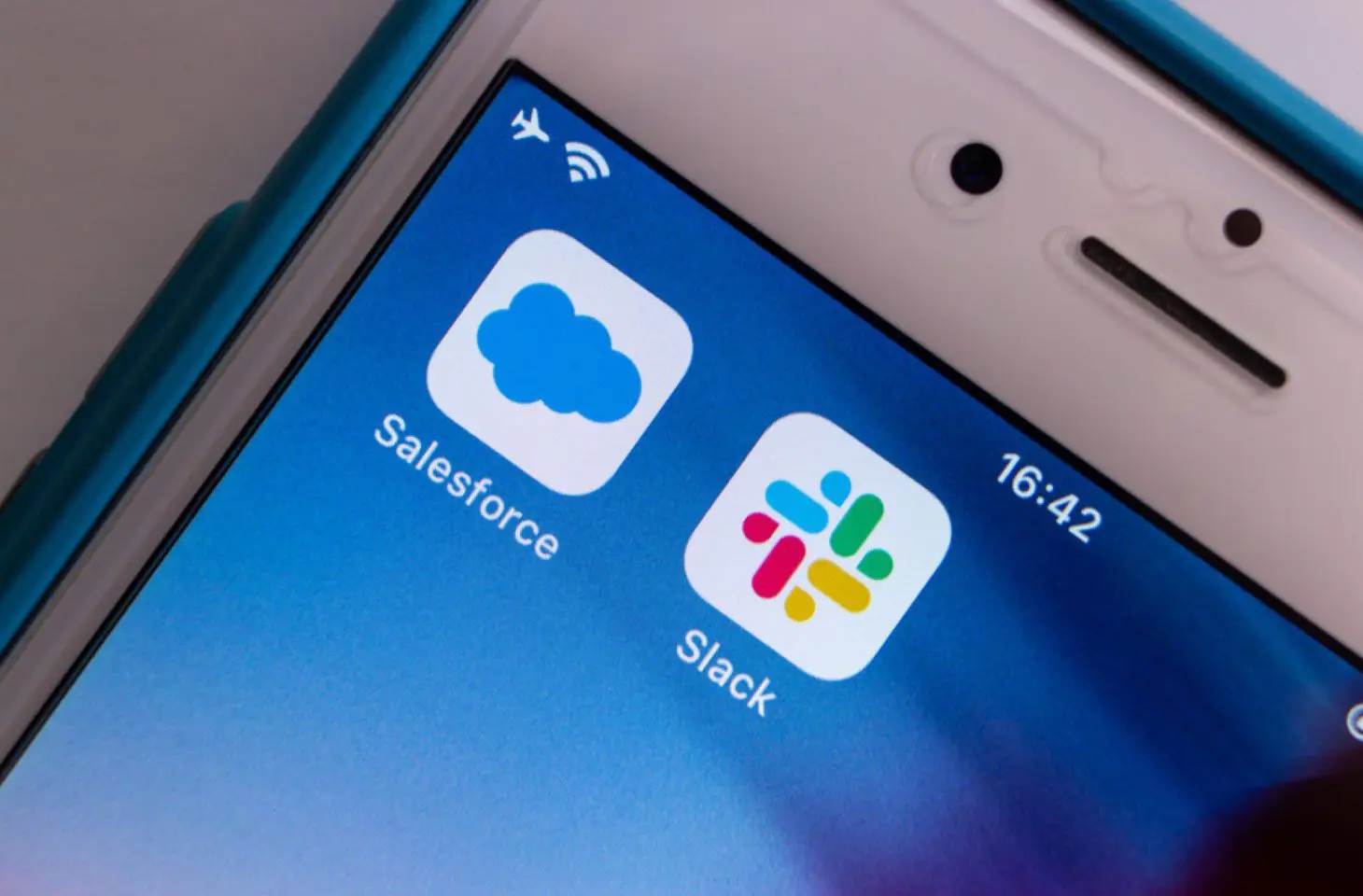 Slack se rebaptise en « système d’exploitation agentique »
