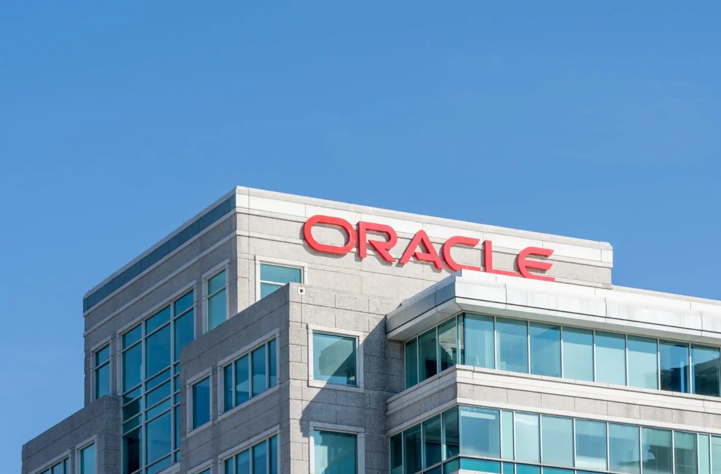 Oracle investit 40 milliards de dollars dans des puces Nvidia pour un gigantesque centre de données OpenAI