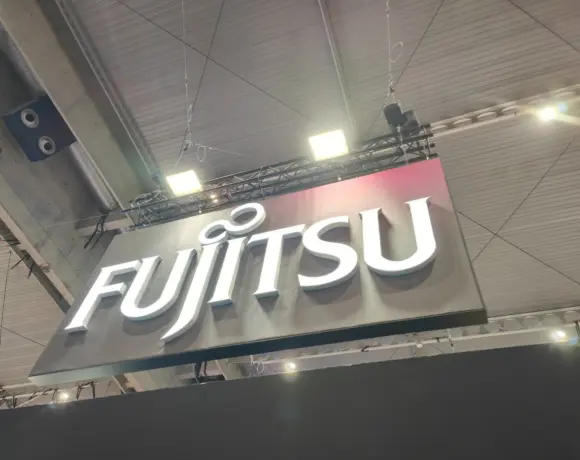 Fujitsu lance un outil d’IA pour des présentations multilingues automatiques